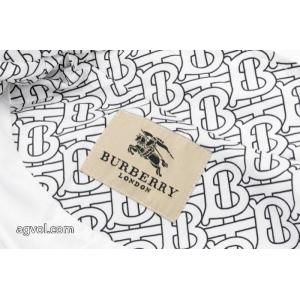バーバリーBURBEBBY秋冬新作オールドフラワーフルプリントダブルBクラシックコート