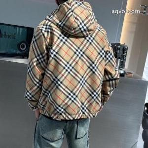 BURBERRYリッチな印象に先行入手ジャケットを両面コピー ブランド 優良