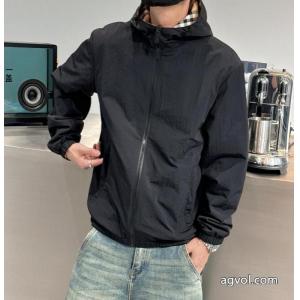 BURBERRYリッチな印象に先行入手ジャケットを両面コピー ブランド 優良