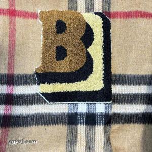 BURBERRYバーバリー2026 ssランニングモデルの野球ウェアジャケット