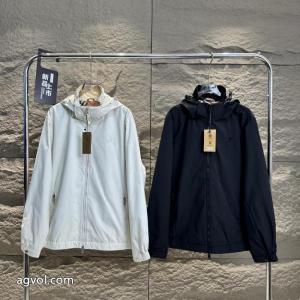 Burberry Burberry Burberry Barbori BBR秋の定番ピュアカラー刺繍戦馬ジャケット