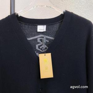 Burberryバーバリーバックウォーマーニットカーディガンセーターのコート