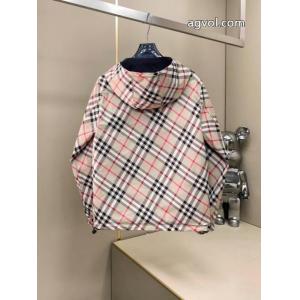 コピー ブランドBURBERRY適度な光沢感があり大人着用可ジャケットコート