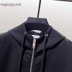 BURBERRYクラシックシンプルチェック柄戦馬ステッカーキャップコート