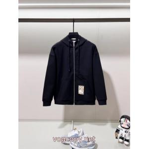 BURBERRYクラシックシンプルチェック柄戦馬ステッカーキャップコート