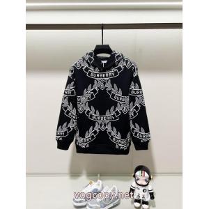 BURBERRYの定番ブランド麦の穂のアルファベットLOGOがプリントキャップにまみれているパーカー