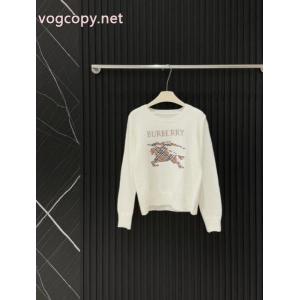 BURBERRY騎士ロゴニットセーター