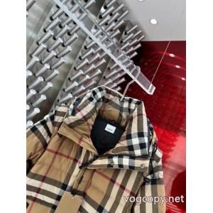 Burberry秋冬新作定番カーキチェックダウンジャケット