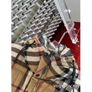 Burberry秋冬新作定番カーキチェックダウンジャケット