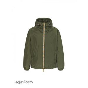 ブランドコピーBURBERRYコート雑誌掲載 国内発 期間限定 上品セレブな豪華