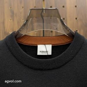 注目を集める 大人の色味 専用携帯ケースセーターブランド 通販BURBERRY