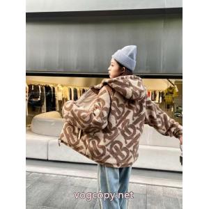 コート無敵アイテム アップデザイン 今話題の最新作BURBERRYブランド コピー 専門