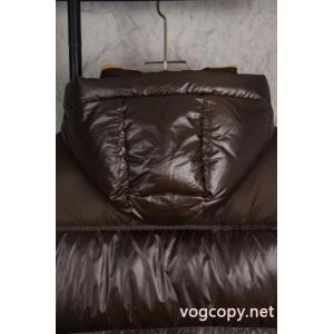 ダウンジャケットコピー ブランド 通販国内入手困難 先行販売!! 欧米韓流/雑誌 BURBERRY