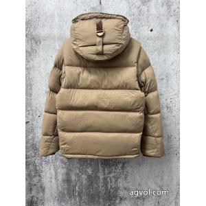 ダウンジャケットBURBERRY大人気新作 超目玉 定番モデルコピー ブランド 通販 安心