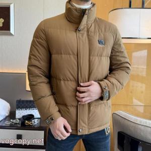 BURBERRYスーパー コピー どこで 買えるNEW大変素敵 特に注目したい 保温性も抜群 ダウンジャケット.