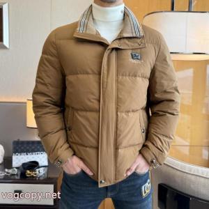 BURBERRYスーパー コピー どこで 買えるNEW大変素敵 特に注目したい 保温性も抜群 ダウンジャケット.