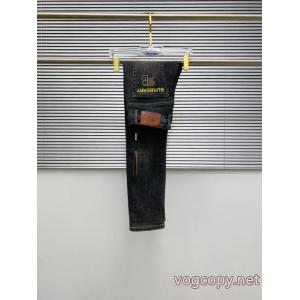     ズボンバーバリー秋にはやる最新作を先取り 最新作即発 上品で美シルエットブランド 品 コピー..