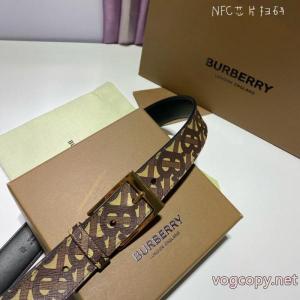 BURBERRYベルトスーパー ブランド コピー人気商品 大人可愛い主役アイテム：只限用于女人的衣服 冬の最新ファッション..