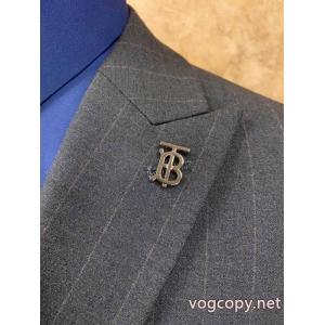 スーパー コピー メンズ新着入荷 軽快に着こなせる 在庫希少スーツBURBERRY..