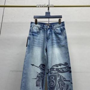 スーパー コピー 通販バーバリー定番人気商品 定価より50％OFF 抜群の人気を集めジーパン..