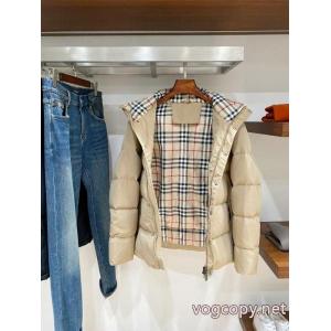 コピー 通販BURBERRYダウンジャケットSALE国内発送 新しいスタイル おしゃれ感度が高まる