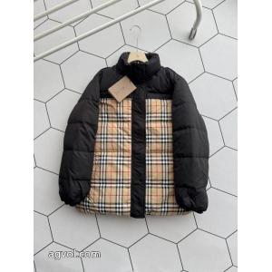 ブランド コピー 通販    ダウンジャケット魅力をプラス ハイクオリティー SALE品追加BURBERRY..