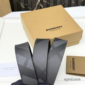 BURBERRYブランド コピー バック    ベルト都会的 驚きの破格値最新作 2026年秋の新作コレクション..