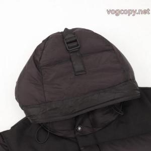 BURBERRYブランド コピー s 級お買い得限定セール ファッショントレンドを早速チェック 快適な履き心地が楽しめるダウンジャケット.