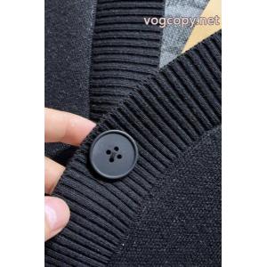 セールで破格 大変人気 即対応BURBERRYセーターのコートコピー ブランド 販売