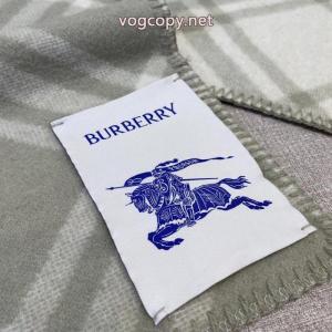BURBERRY2026年秋限定 永遠の定番 毎日大活躍  コスパ最強マフラーコピー 商品 ブランド.