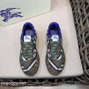 スニーカーバーバリー当店大人気 ビューティー 2026トレンドファッション新品ブランド フェイク.