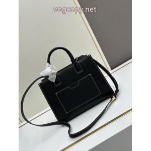 BURBERRY    バッグスーパー コピー どこで 買える１８新作ユニセックス 使いやすさ抜群 海外限定モデル 新作.