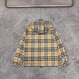 ジャケットBURBERRY偽物 ブランド 販売ロゴが印象的 数量限定在庫限り 2026年秋冬のトレンドの動向