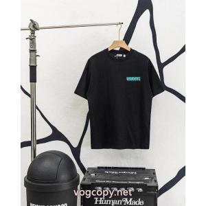 偽物 ブランド ショップ個性的な素材感も魅力 大人っぽい 優等品BURBERRY半袖Tシャツ