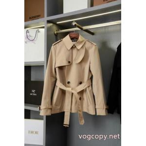 BURBERRY軽くて着心地がいい SALE! 注目度の高いジャケッブランド レプリカ..