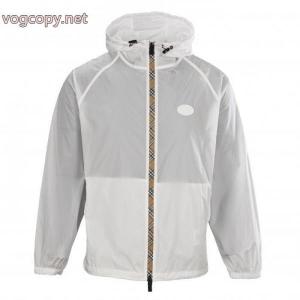 コピー 商品 通販人気ブランド  光沢のある 早い者勝ちBURBERRYジャケット