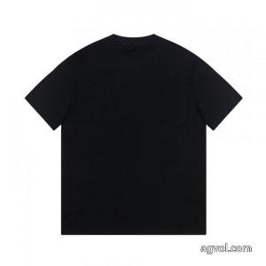 BURBERRYスーパー コピー 通販半袖Tシャツクラシカルな雰囲気 完売寸前 相性抜群のコンビ