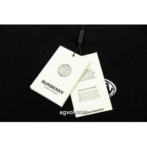 BURBERRYスーパー コピー 通販半袖Tシャツクラシカルな雰囲気 完売寸前 相性抜群のコンビ