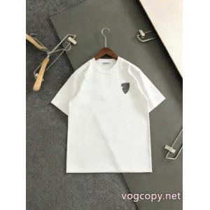 半袖Tシャツお洒落さんの愛用率が高い 今季トレンド抜け感新品 速達EMS便BURBERRYコピー 品 販売