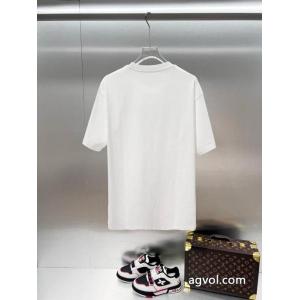 バーバリー夏先に重宝 完売必至 機能面抜群スーパー コピー 販売半袖Tシャツ