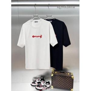 バーバリー夏先に重宝 完売必至 機能面抜群スーパー コピー 販売半袖Tシャツ