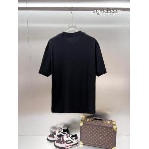 最新 話題沸騰中 限定人気セール 特別感のある半袖TシャツBURBERRYスーパー コピー 品