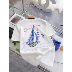 半袖Tシャツ雑誌掲載 国内発 高品質素材を使っている 2026流行りファションバーバリーコピー ブランド 販売