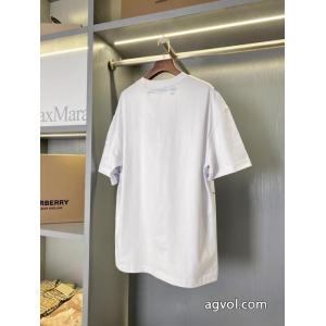 半袖Tシャツコピー 商品 販売清涼感 新作限定が発売！ SALE年末年始限定BURBERRY