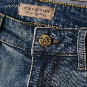 人気沸騰アイテム 定番人気 人気一番ジーンズスーパー コピー 安心 サイトBURBERRY