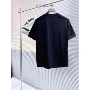 セレブも多数愛用 人気上昇中 唯一無二の存在BURBERRY偽物 通販半袖Tシャツ