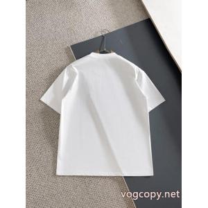 バーバリー半袖Tシャツ2026春のファッショントレンドはこれ 国内配送ギフトにも 雑誌登載商品激安 通販 ブランド