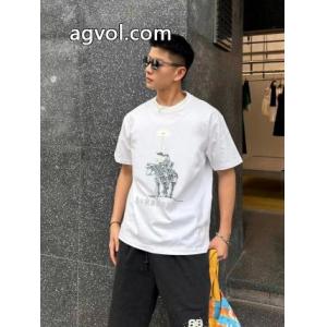 BURBERRY半袖Tシャツブランド スニーカー 激安素敵  完売必至 王道コンビ