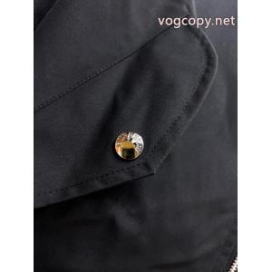 数量限定セール スマホケース 有用性が高い便利アイテムBURBERRY偽物 ブランド ショップジャケット