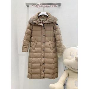 ダウンジャケットBURBERRYコピー 商品 通販着回し力抜群大人気 洗練された雰囲気 限定デザイン